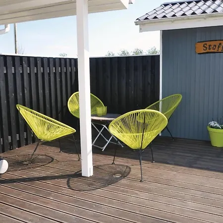 Beautiful In Tarm With Kitchen Fjerbæk